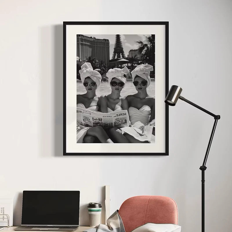 Elegant Muse - Black & White Fashion Canvas