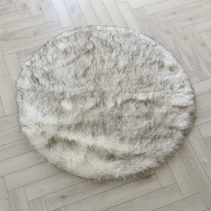 PlushRound Rug
